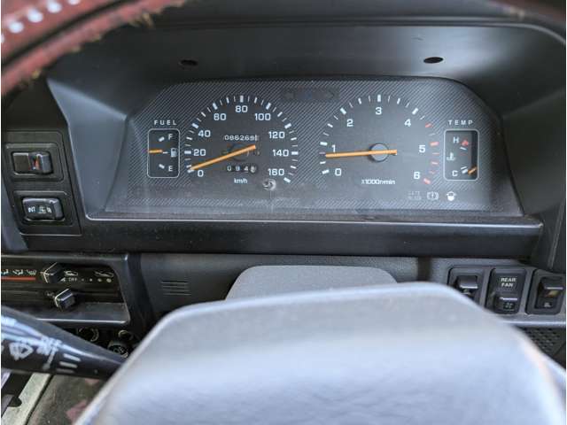 1990 Mitsubishi Delica Star Wagon – thumbnail 4