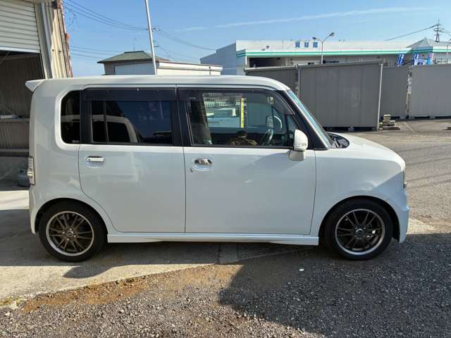 2010 Daihatsu Move Conte – thumbnail 4