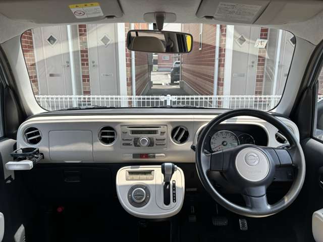 2010 Daihatsu Mira Cocoa – thumbnail 2