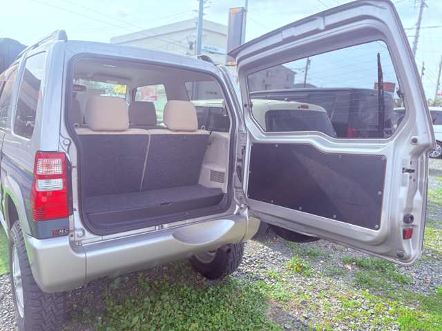 2003 Mitsubishi Pajero Mini – thumbnail 4