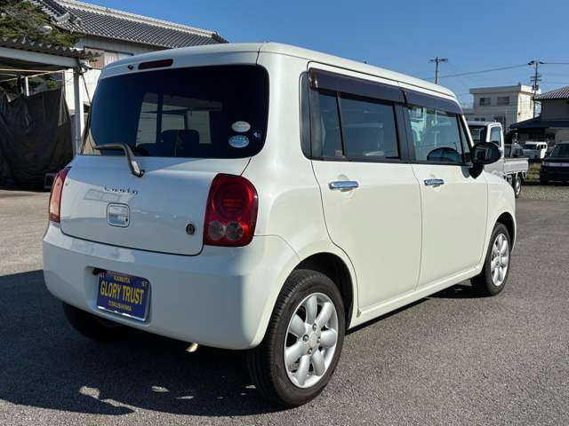 2011 Suzuki Alto Lapin – thumbnail 4