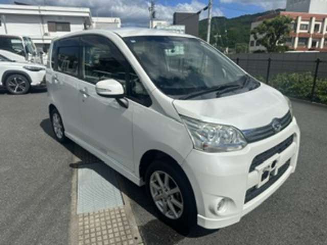 2011 Daihatsu Move – thumbnail 2