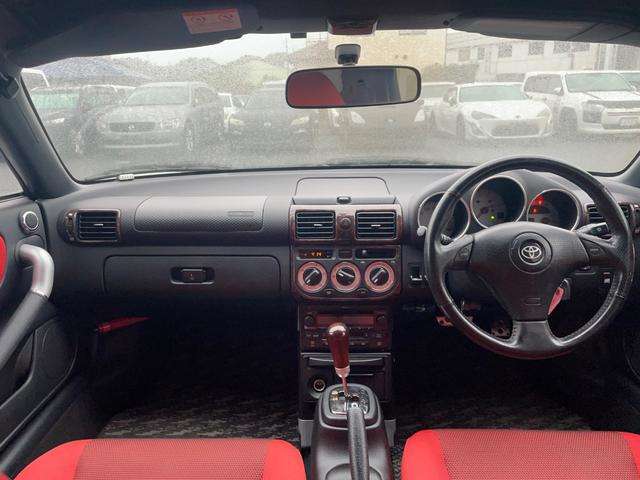 2004 Toyota MR-S – thumbnail 2