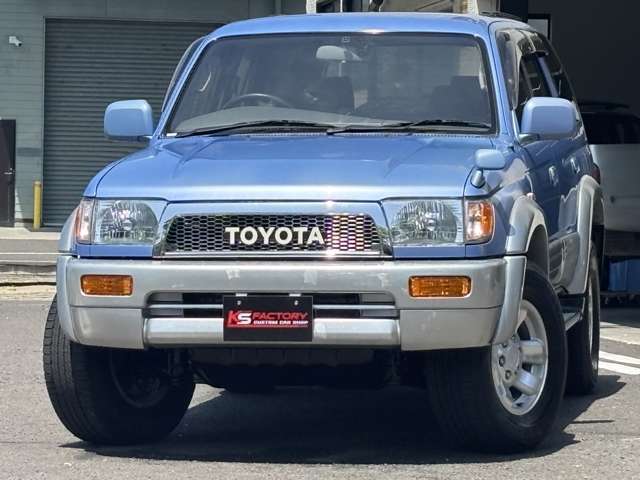1996 Toyota Hilux Surf – thumbnail 4