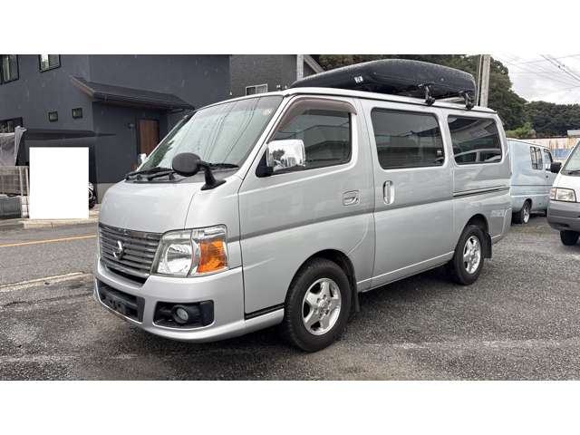 2011 Nissan Caravan – thumbnail 4