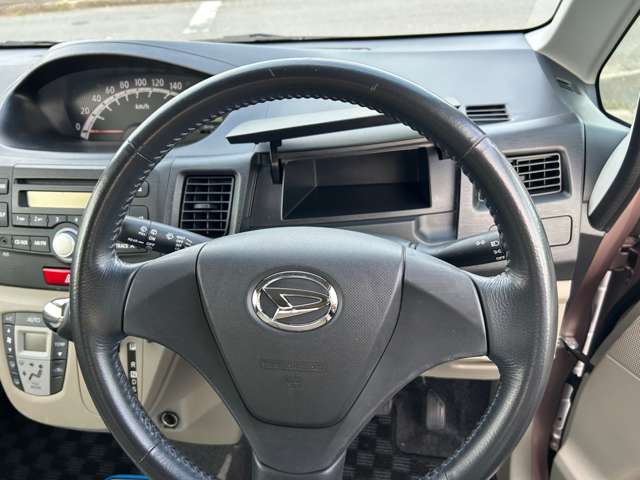 2011 Daihatsu Move – thumbnail 4