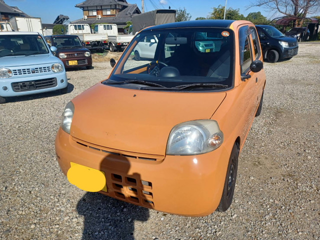 2010 Daihatsu Esse