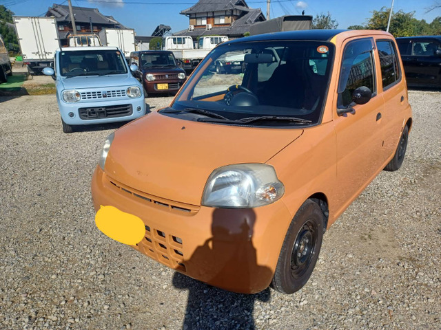 2010 Daihatsu Esse – thumbnail 2