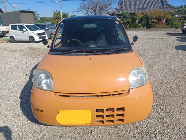 2010 Daihatsu Esse – thumbnail 3