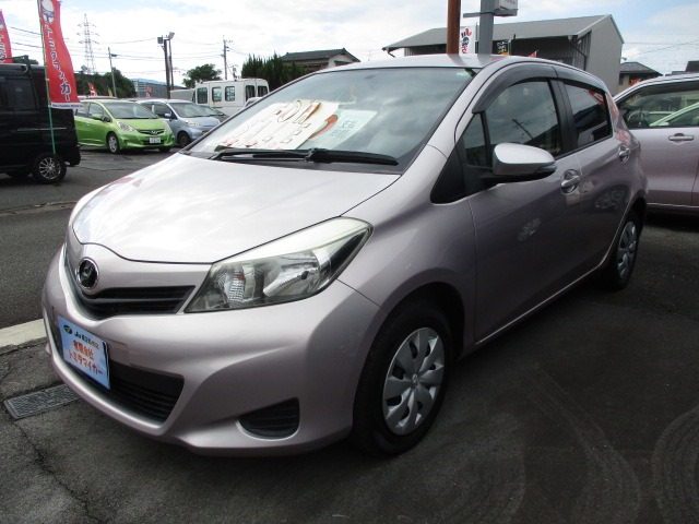 2011 Toyota Vitz
