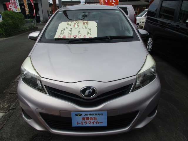 2011 Toyota Vitz – thumbnail 2