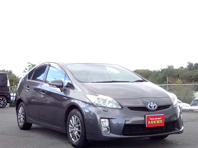 2011 Toyota Prius – thumbnail 3