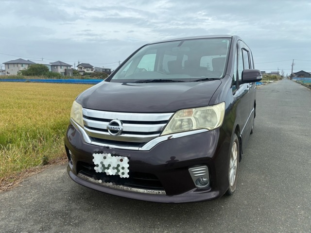 2011 Nissan Serena