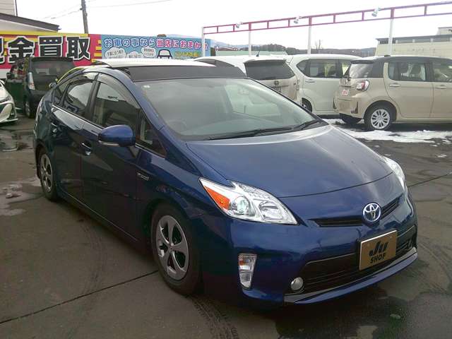 2010 Toyota Prius – thumbnail 4
