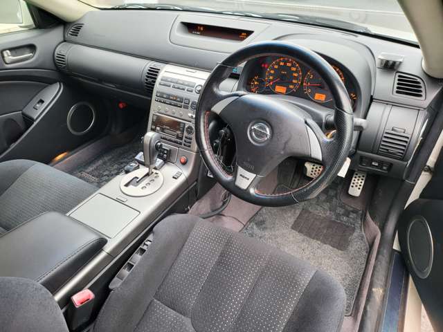 2003 Nissan Skyline Coupe – thumbnail 3