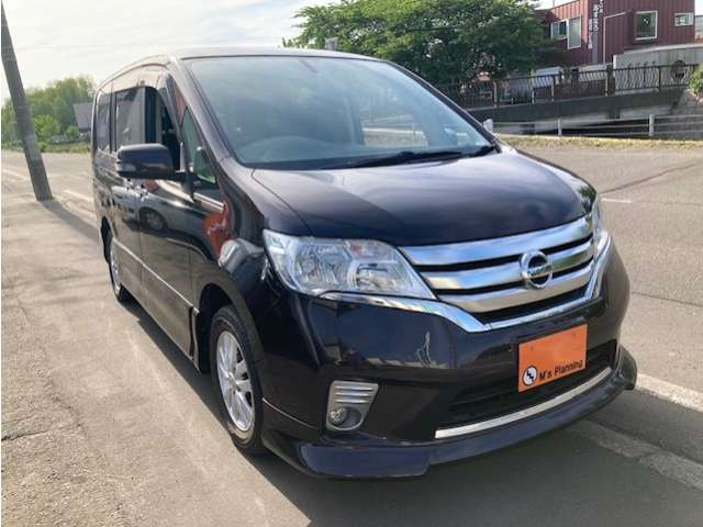 2011 Nissan Serena – thumbnail 3
