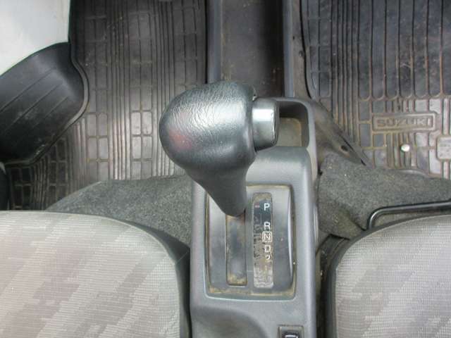 2003 Suzuki Carry – thumbnail 3