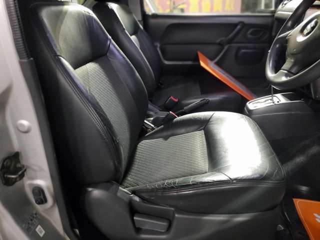 2005 Suzuki Jimny – thumbnail 3