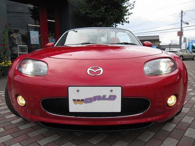 2005 Mazda Roadster – thumbnail 3