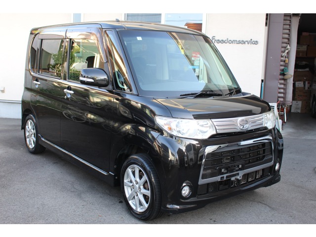 2011 Daihatsu Tanto
