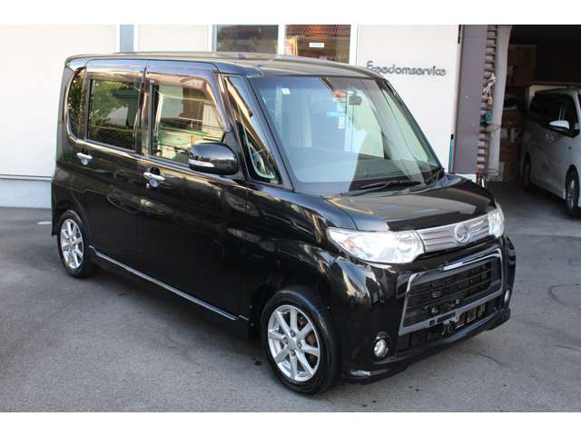 2011 Daihatsu Tanto – thumbnail 2