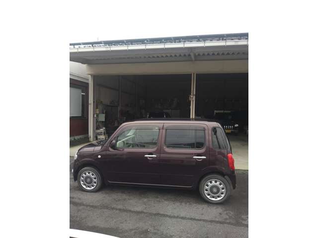 2011 Daihatsu Mira Cocoa – thumbnail 2