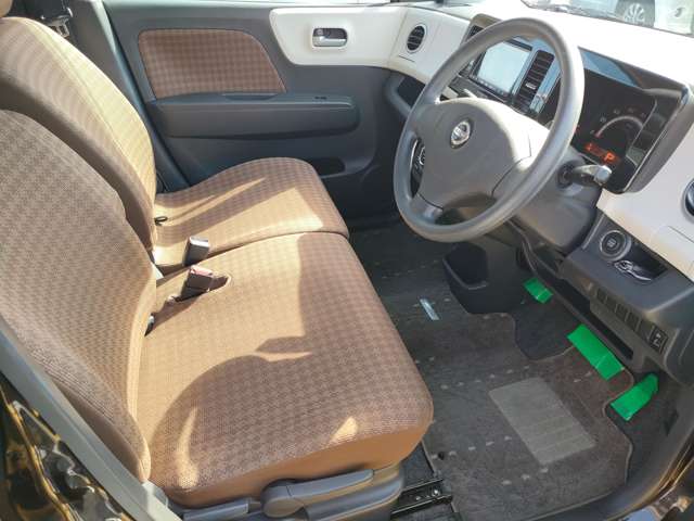 2011 Nissan Moco – thumbnail 2