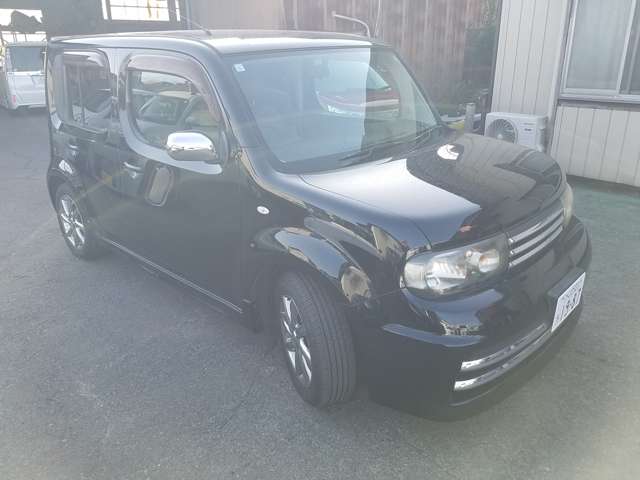 2011 Nissan Cube – thumbnail 3