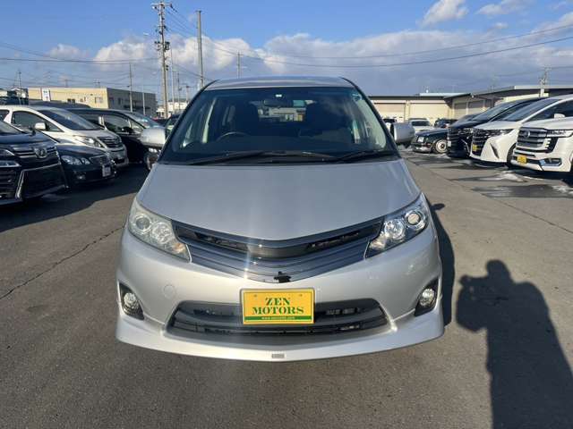 2009 Toyota Estima – thumbnail 2