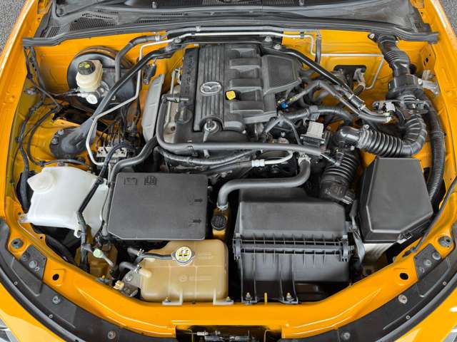 2009 Mazda Roadster – thumbnail 3