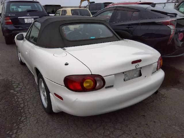 1999 Mazda Roadster – thumbnail 2