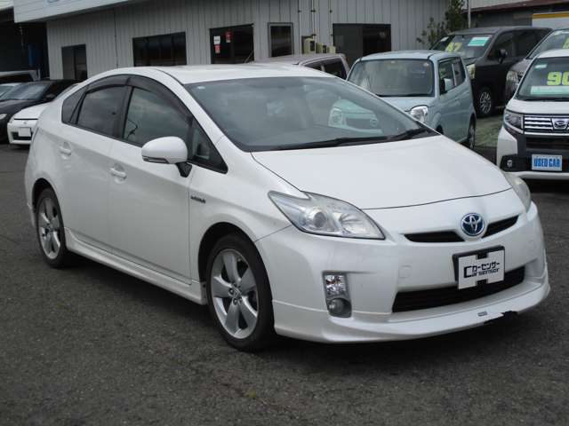 2010 Toyota Prius – thumbnail 2