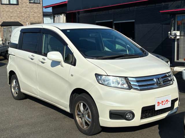 2010 Honda Freed Spike – thumbnail 2