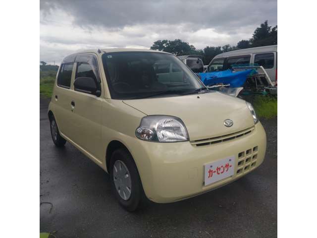 2009 Daihatsu Esse – thumbnail 2