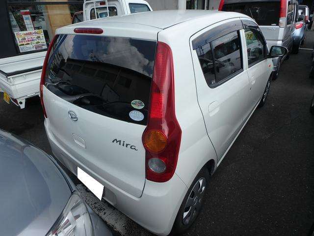 2009 Daihatsu Mira – thumbnail 3