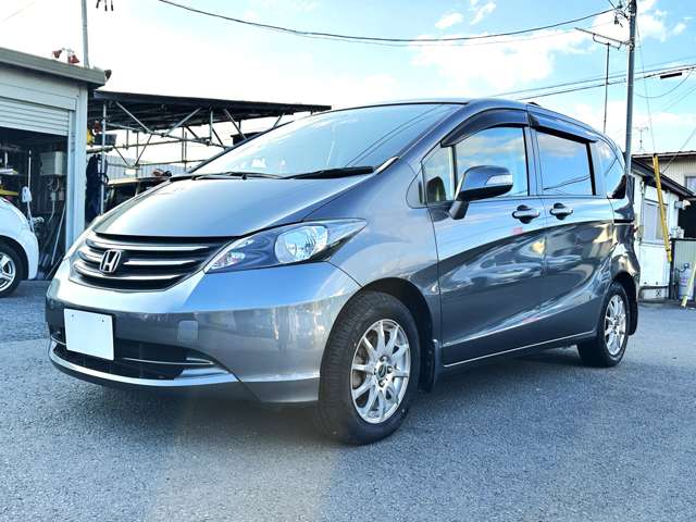 2010 Honda Freed – thumbnail 2