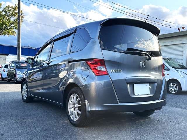 2010 Honda Freed – thumbnail 3
