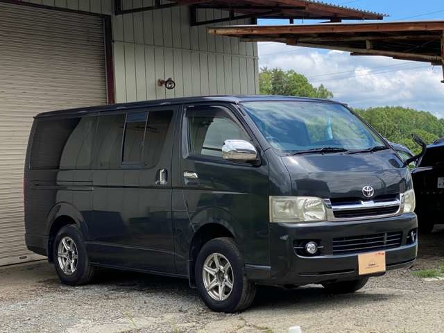 2005 Toyota Hiace