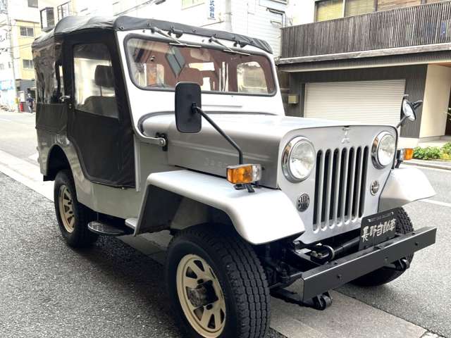 1992 Mitsubishi Jeep – thumbnail 4