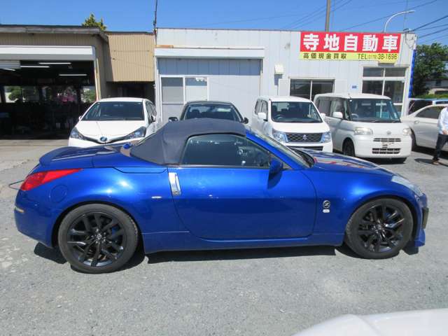 2004 Nissan Fairlady Z Roadster – thumbnail 4