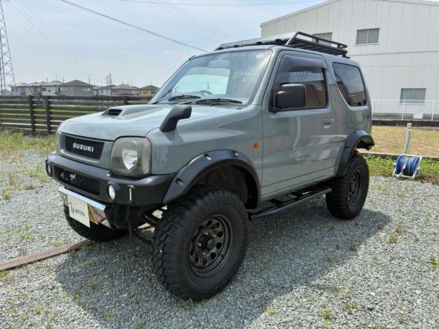 2009 Suzuki Jimny – thumbnail 3