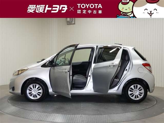 2011 Toyota Vitz – thumbnail 3