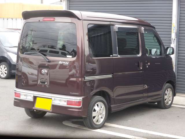 2009 Daihatsu Atrai Wagon – thumbnail 4