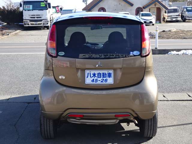 2007 Mitsubishi i – thumbnail 3
