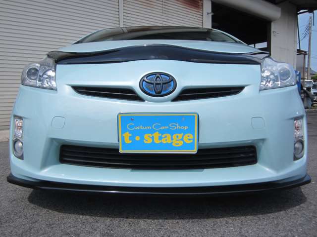 2010 Toyota Prius – thumbnail 2