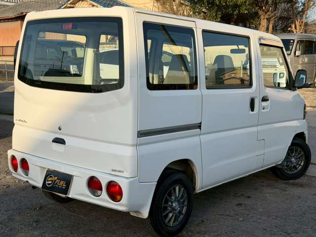 2010 Mitsubishi Minicab Van – thumbnail 4
