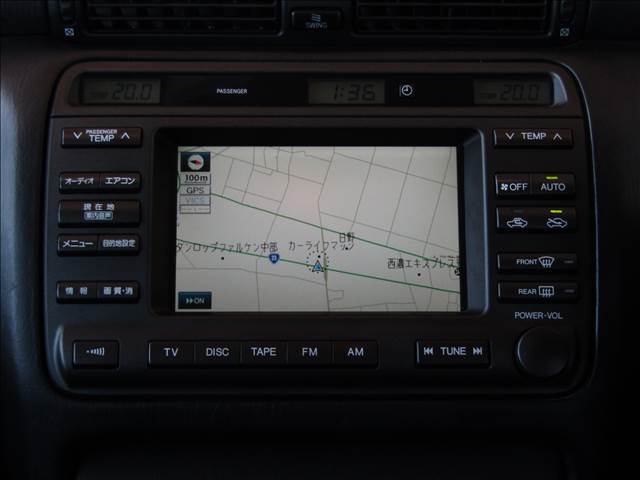 2003 Toyota Crown Athlete – thumbnail 4