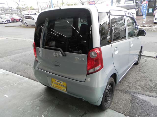 2010 Honda Life – thumbnail 3
