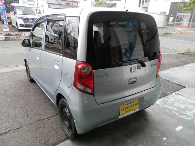2010 Honda Life – thumbnail 4