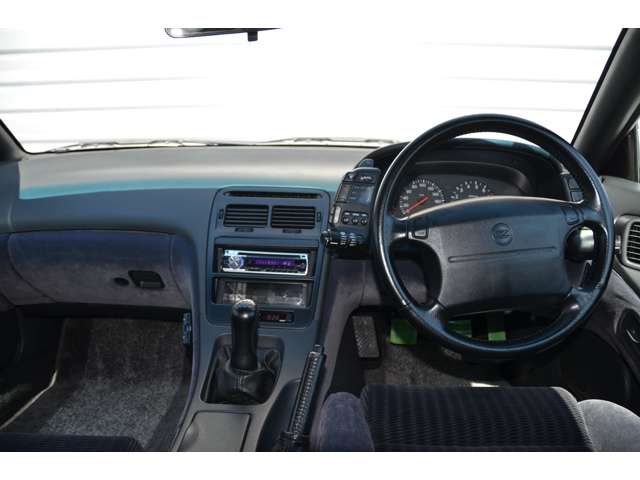 1997 Nissan Fairlady Z – thumbnail 3